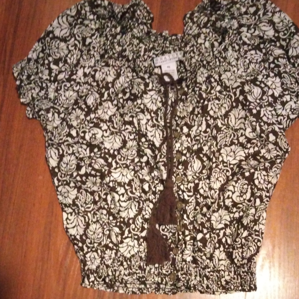 Signature by Larry Levine Brown and Cream Floral Blouse